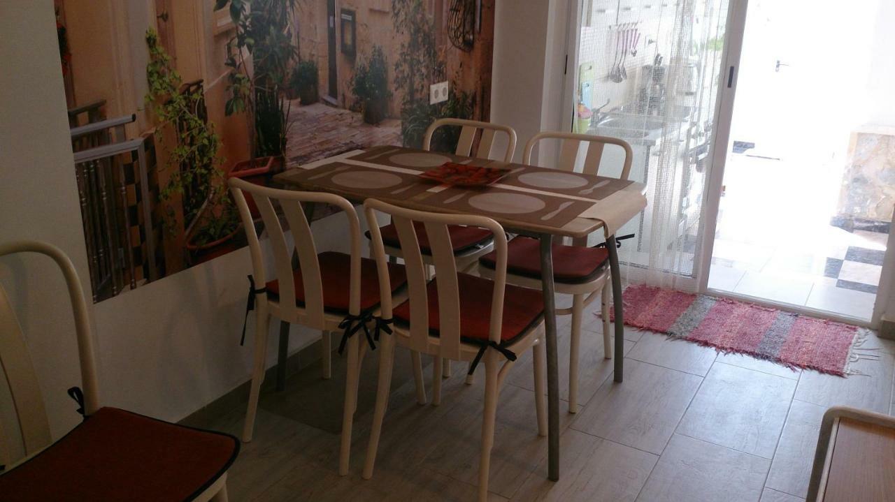 Madamme Curie Apartment Torrevieja Exterior foto